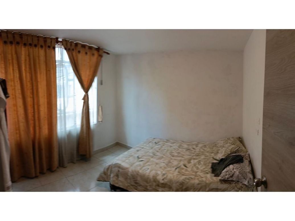 Casa de 6 alcobas en venta en Rionegro, Bogotá, 106 m² · foto 10 de 12