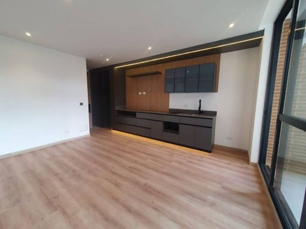 Apartaestudio en arriendo en Chico Norte Iii, Bogotá, 31 m² · foto 2 de 20