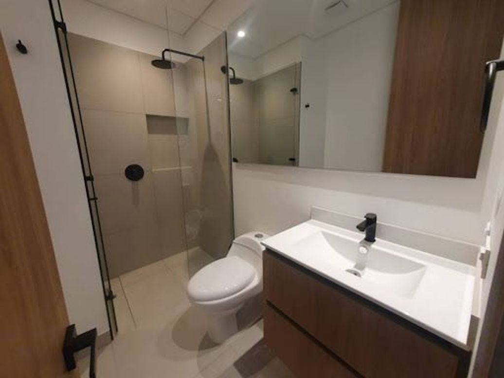 Apartaestudio en arriendo en Chico Norte Iii, Bogotá, 31 m² · foto 14 de 20