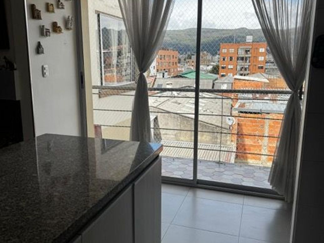Apartamento de 2 alcobas en venta en San José Del Prado, Bogotá, 61 m² · foto 8 de 20