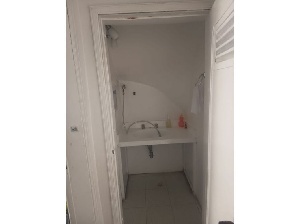 Casa de 7 alcobas en venta en José Joaquín Vargas, Bogotá, 470 m² · foto 11 de 20