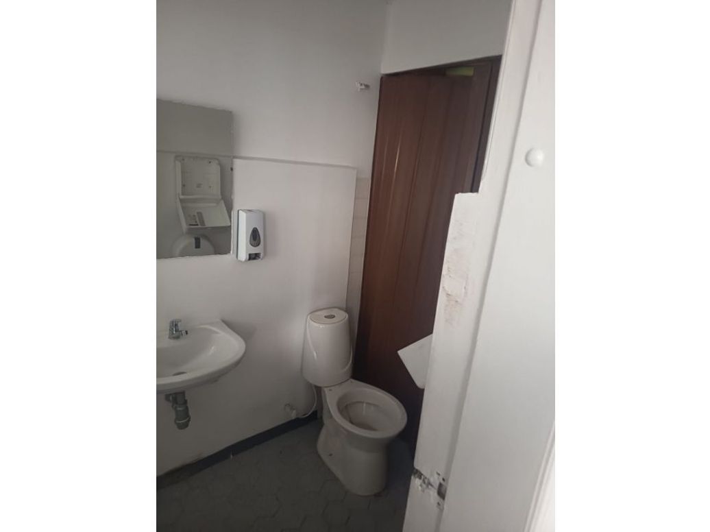 Casa de 7 alcobas en venta en José Joaquín Vargas, Bogotá, 470 m² · foto 16 de 20
