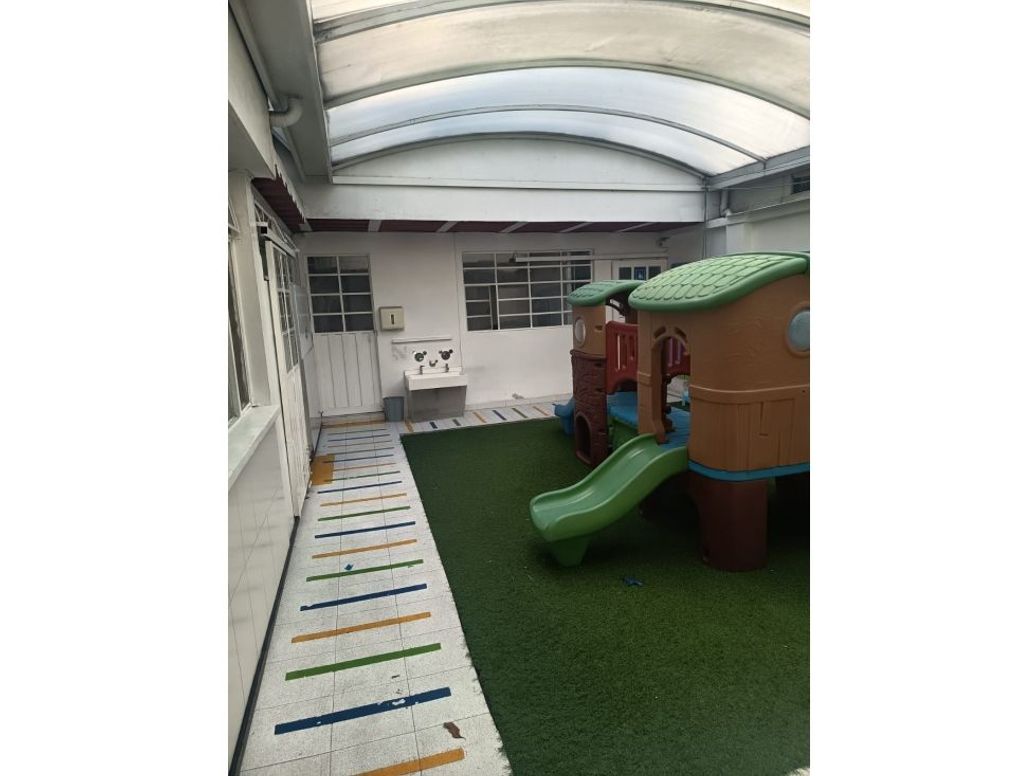 Casa de 7 alcobas en venta en José Joaquín Vargas, Bogotá, 470 m² · foto 20 de 20
