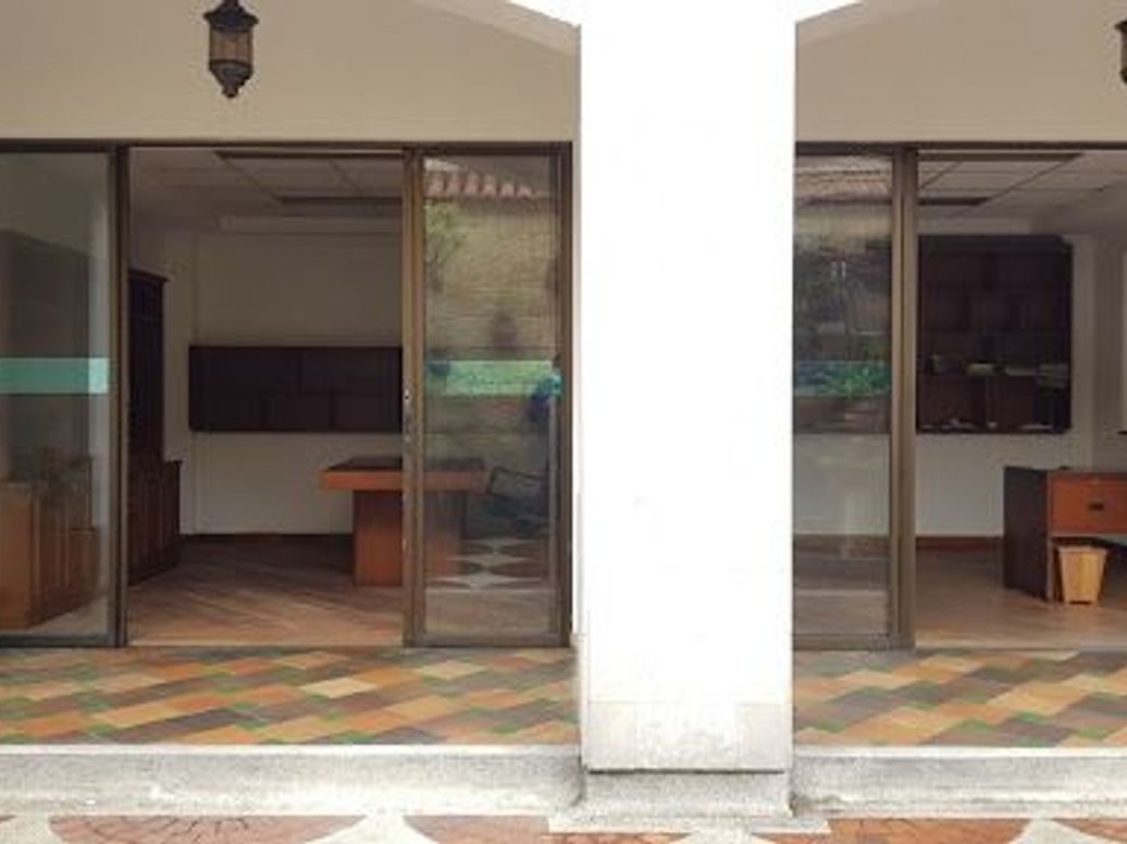 Casa de 11 alcobas en venta en Teusaquillo, Bogotá, 452 m² · foto 11 de 20