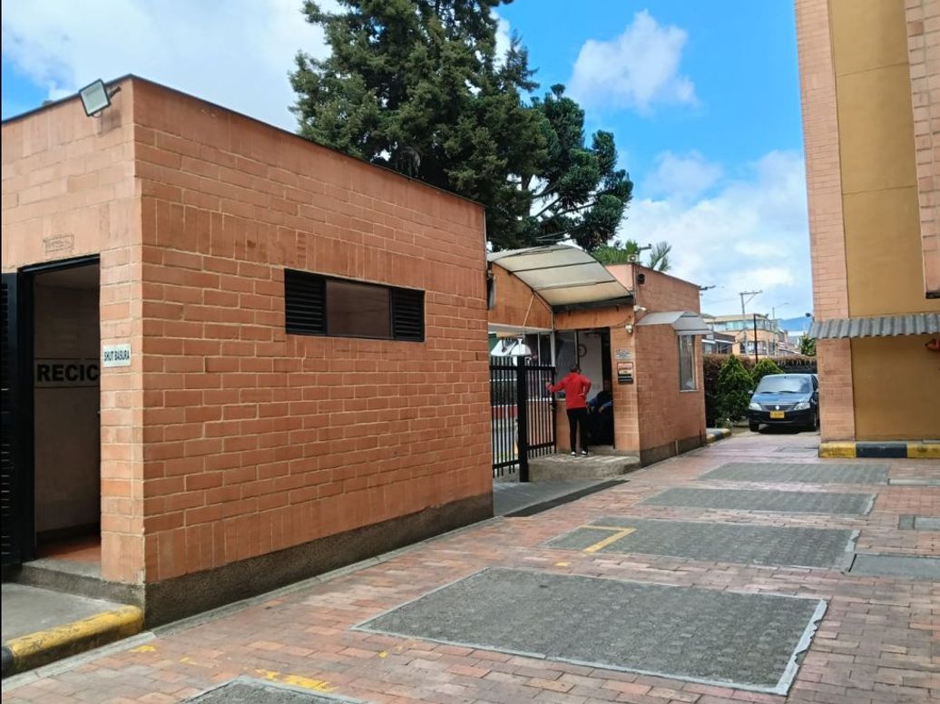 Apartamento de 3 alcobas en venta en Zarzamora, Bogotá, 43 m² · foto 11 de 17