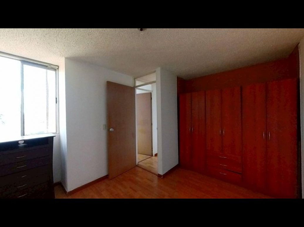 Apartamento de 3 alcobas en venta en Zarzamora, Bogotá, 43 m² · foto 8 de 17