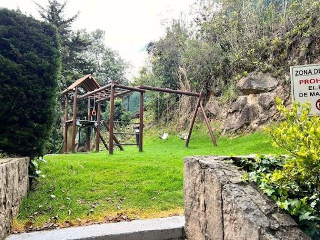 Apartamento de 3 alcobas en venta en Santa Barbara Alta, Bogotá, 300 m² · foto 12 de 13
