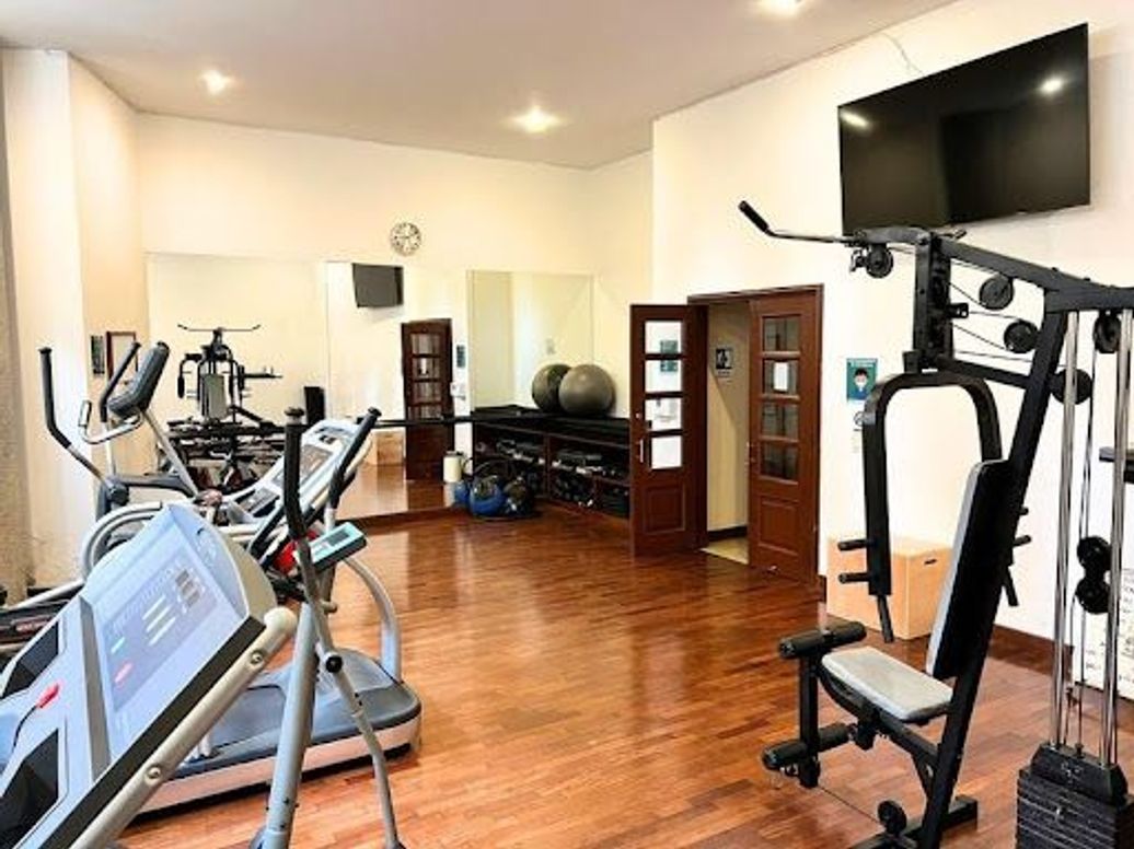 Apartamento de 3 alcobas en venta en Santa Barbara Alta, Bogotá, 300 m² · foto 9 de 13