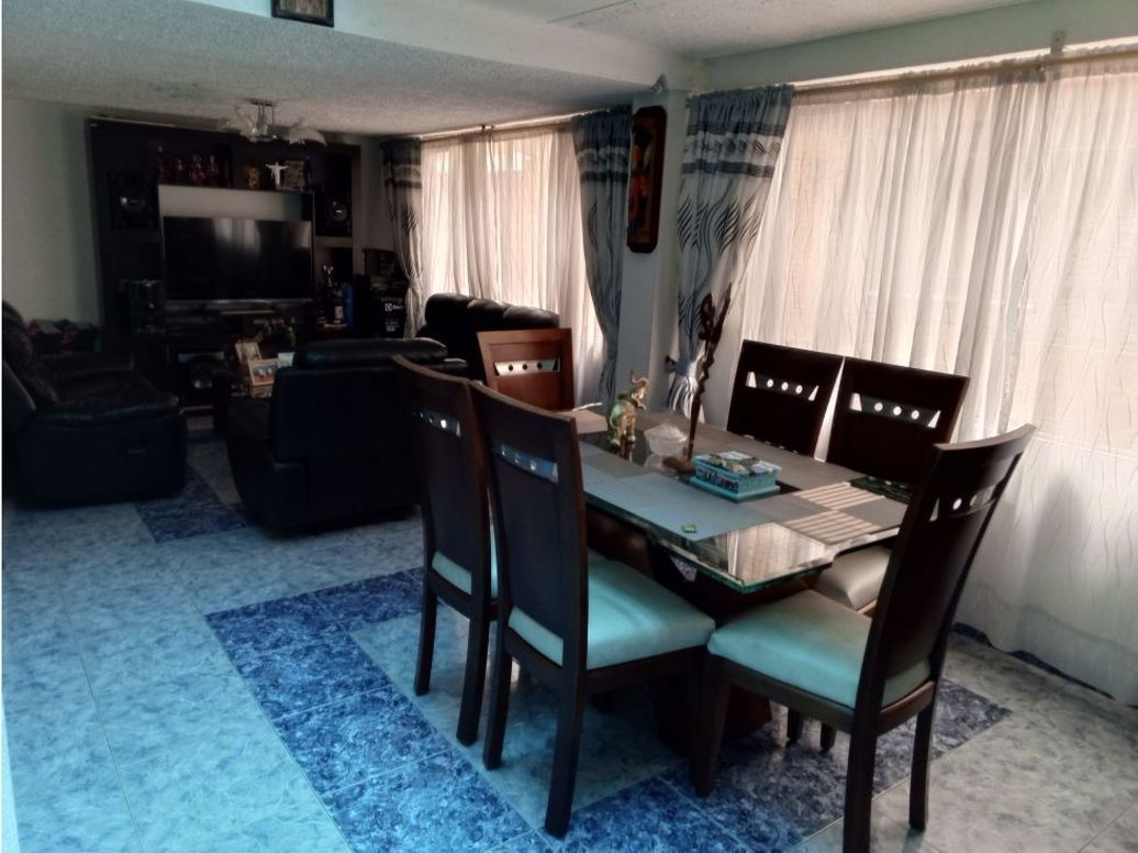 Casa de 11 alcobas en venta en Alqueria La Fragua, Bogotá, 336 m² · foto 20 de 20