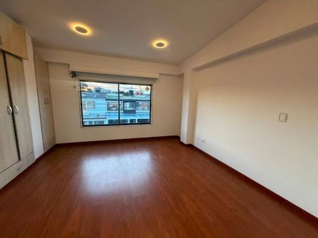Apartamento de 1 alcoba en venta en Los Andes, Bogotá, 70 m² · foto 17 de 20