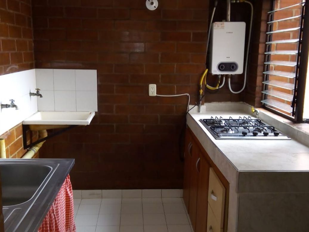 Apartamento de 3 alcobas en venta en Ub. El Cortijo, Bogotá, 50 m² · foto 3 de 14