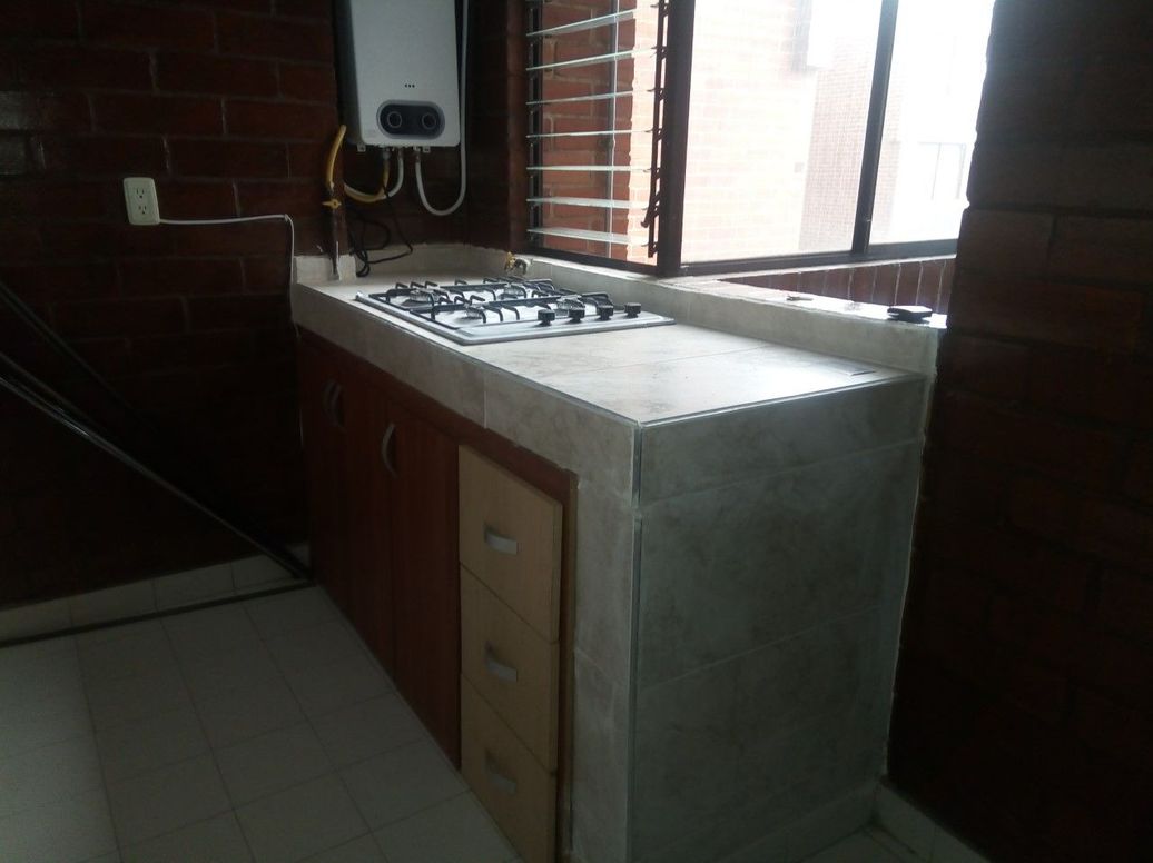 Apartamento de 3 alcobas en venta en Ub. El Cortijo, Bogotá, 50 m² · foto 13 de 14