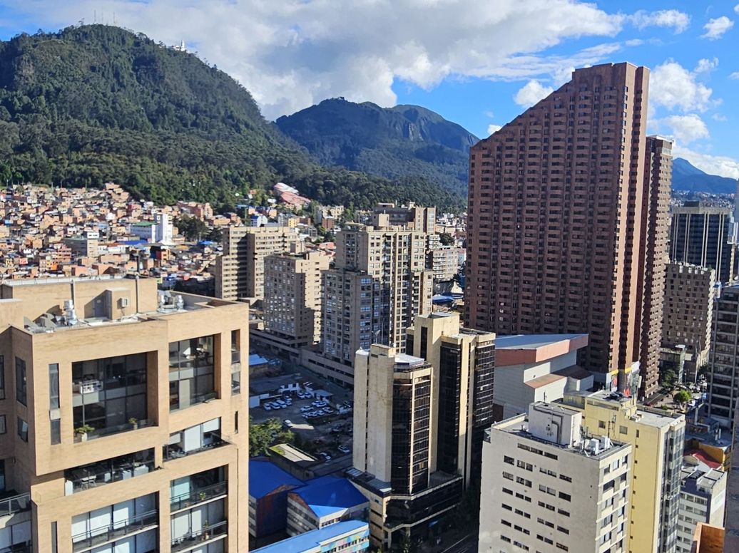 Apartaestudio en venta en Samper, Bogotá, 33 m² · foto 17 de 20