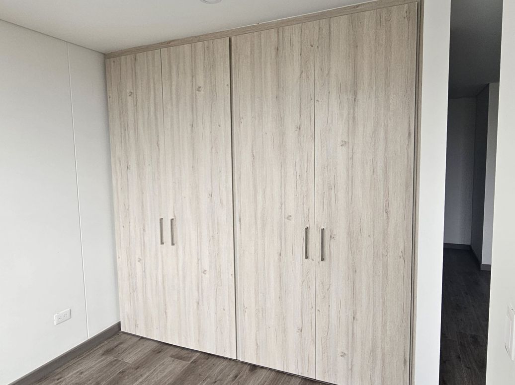 Apartaestudio en venta en Samper, Bogotá, 33 m² · foto 8 de 20