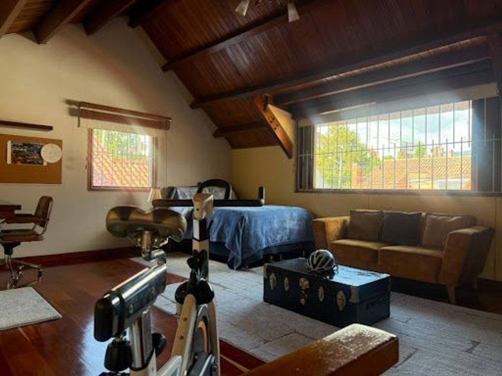 Casa de 4 alcobas en venta en Alhambra, Bogotá, 302 m² · foto 16 de 20