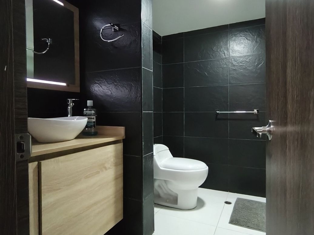 Casa de 6 alcobas en venta en 11 De Noviembre, Bogotá, 320 m² · foto 15 de 20