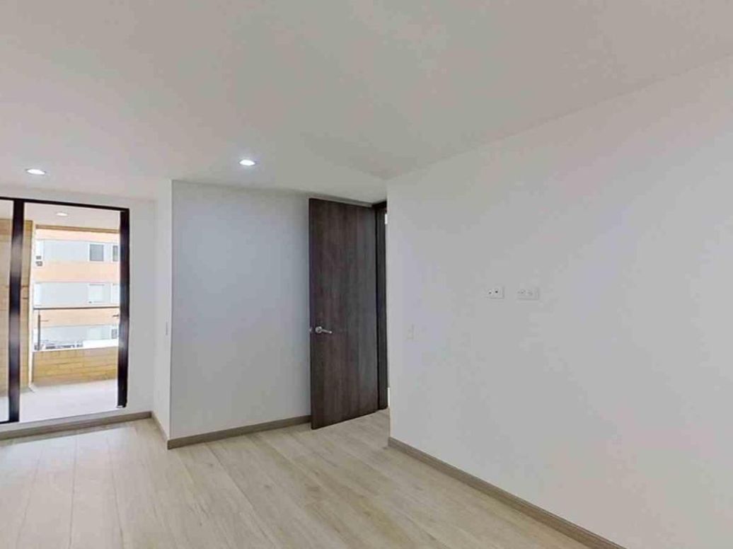Apartamento de 3 alcobas en venta en Cedritos, Bogotá, 85 m² · foto 8 de 20