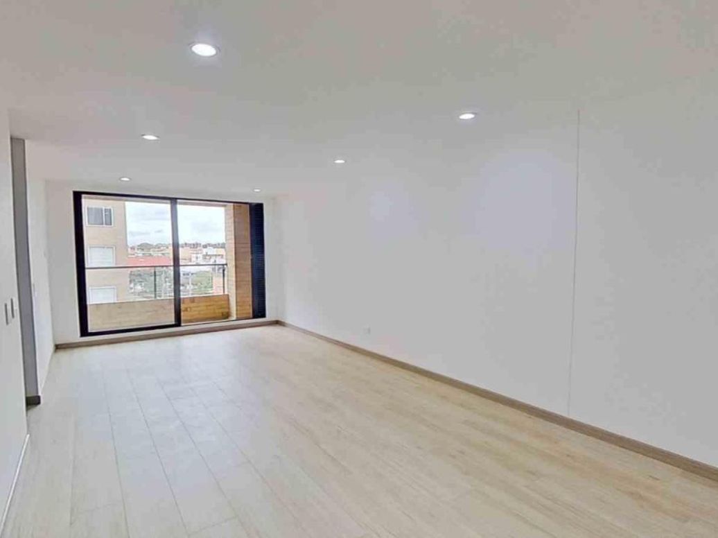 Apartamento de 3 alcobas en venta en Cedritos, Bogotá, 85 m² · foto 4 de 20