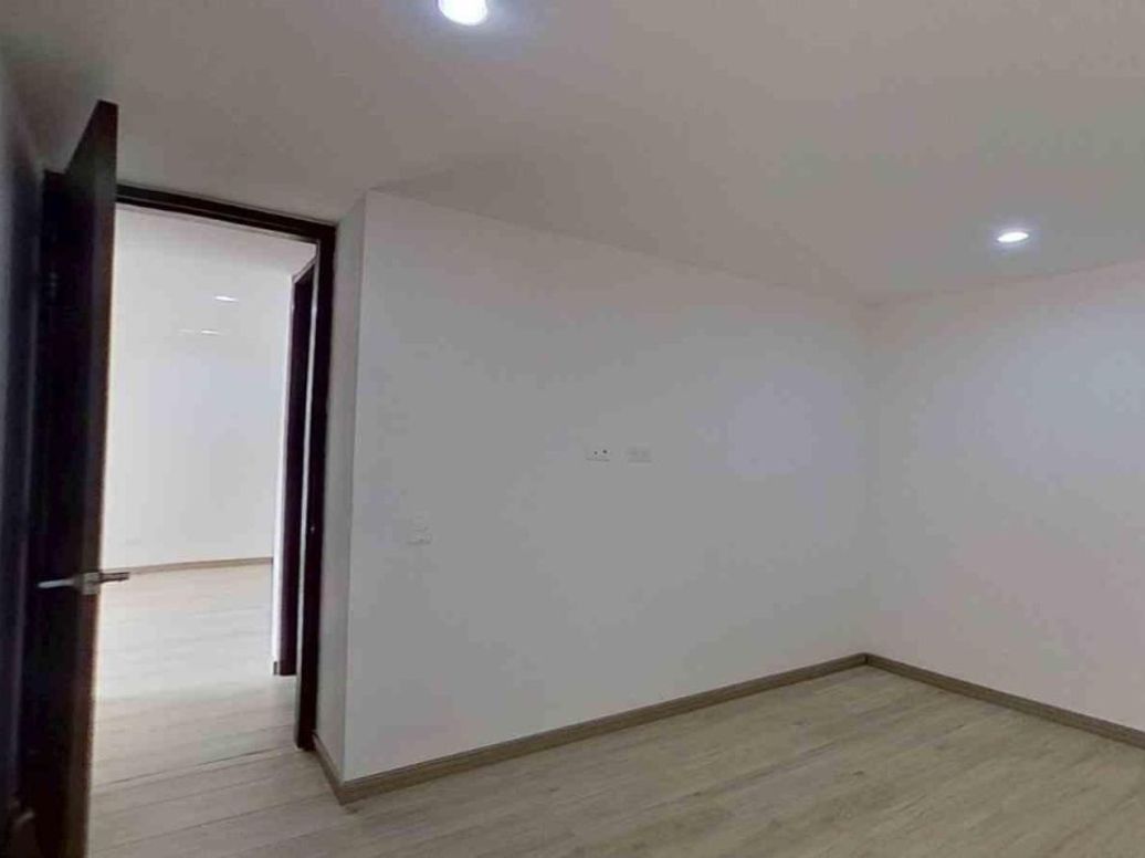 Apartamento de 3 alcobas en venta en Cedritos, Bogotá, 85 m² · foto 5 de 20