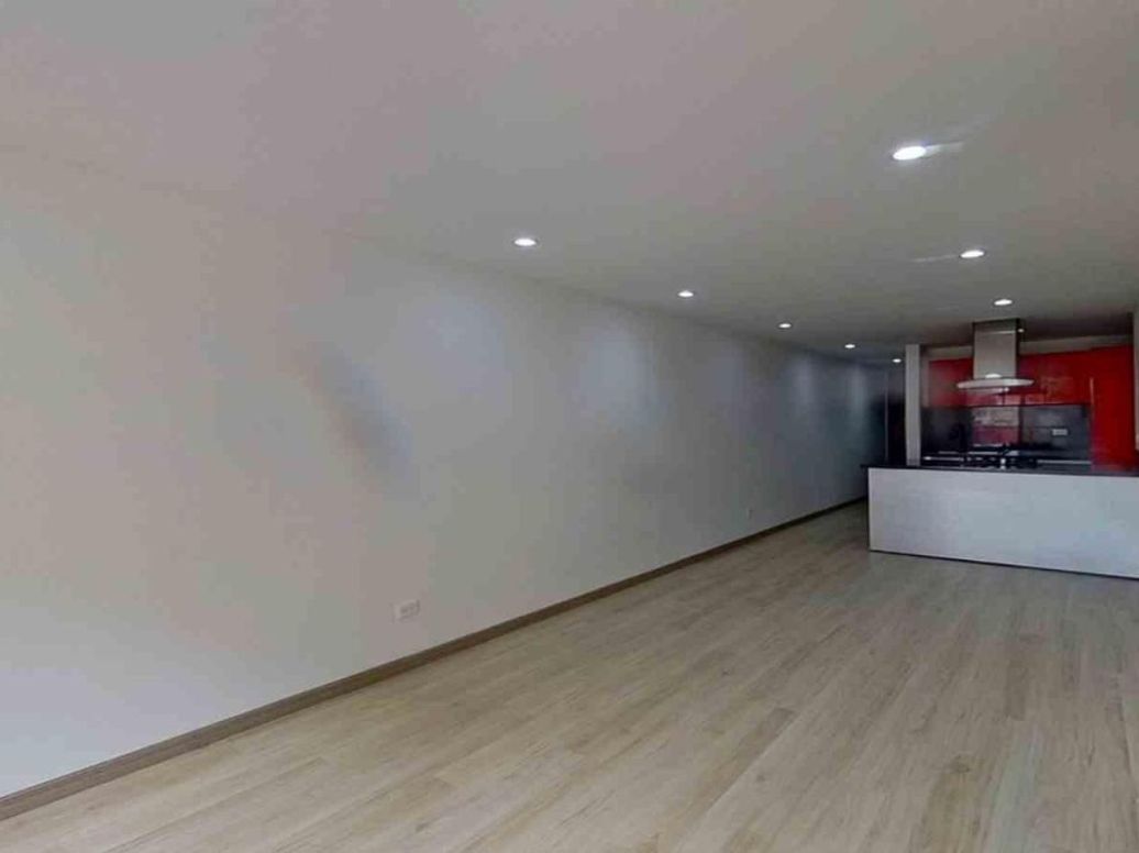 Apartamento de 3 alcobas en venta en Cedritos, Bogotá, 85 m² · foto 2 de 20