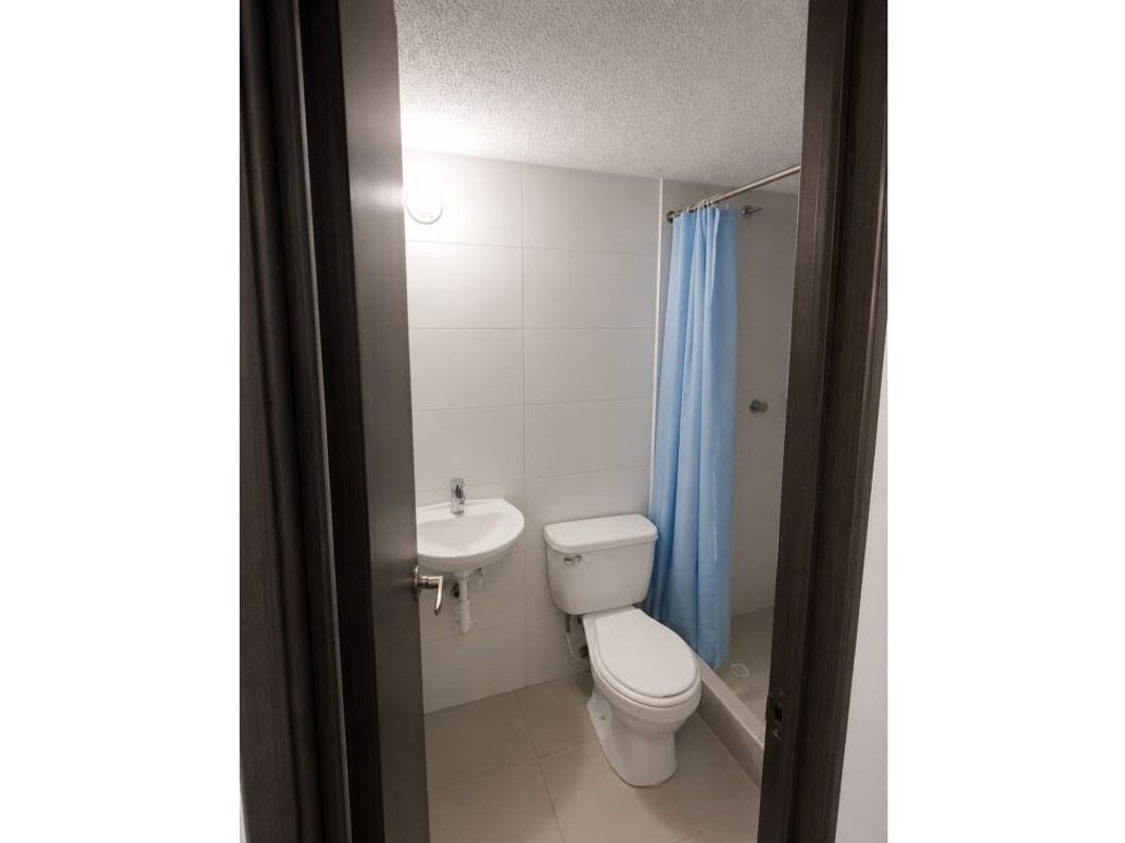 Apartamento de 3 alcobas en venta en Fontibón, Bogotá, 51 m² · foto 9 de 10