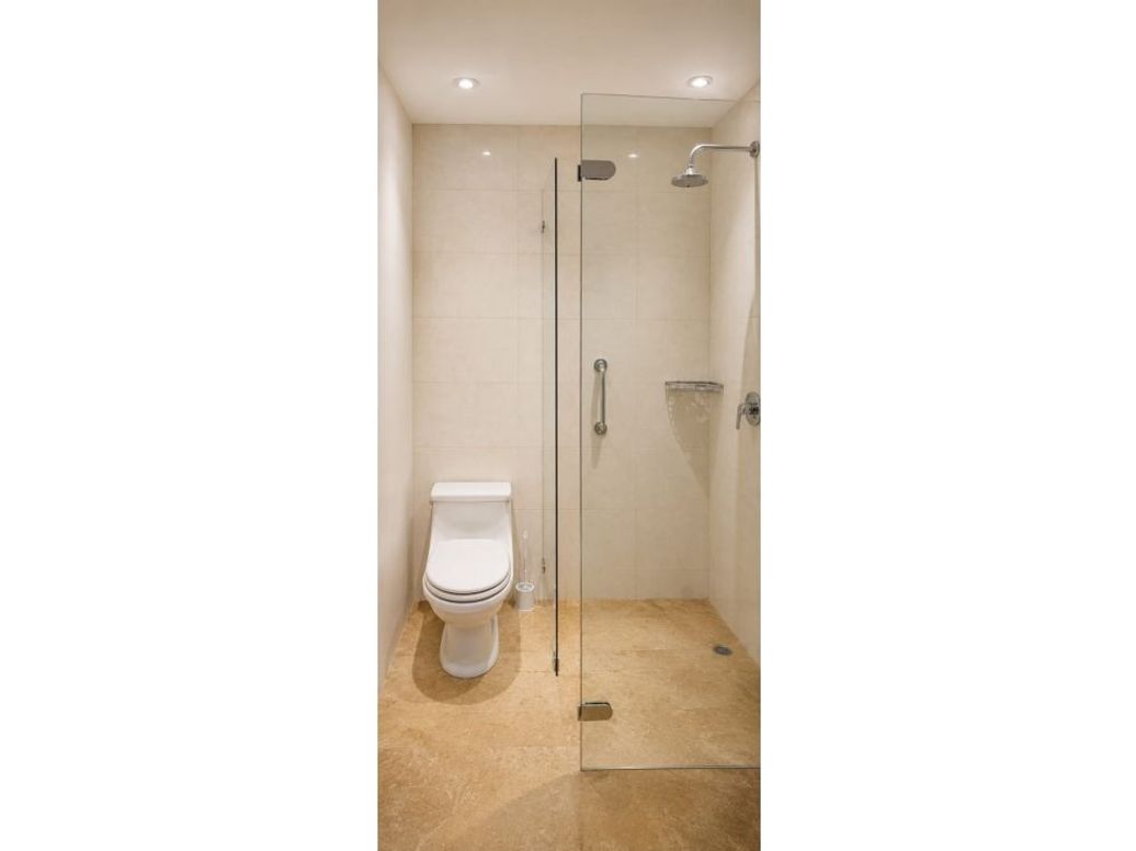 Apartamento de 3 alcobas en venta en Los Rosales, Bogotá, 210 m² · foto 11 de 20