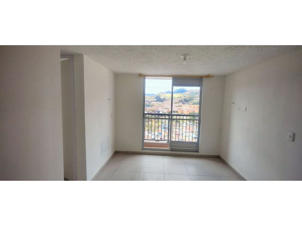 Apartamento en arriendo en Tunjuelito, Bogotá · foto 2 de 7