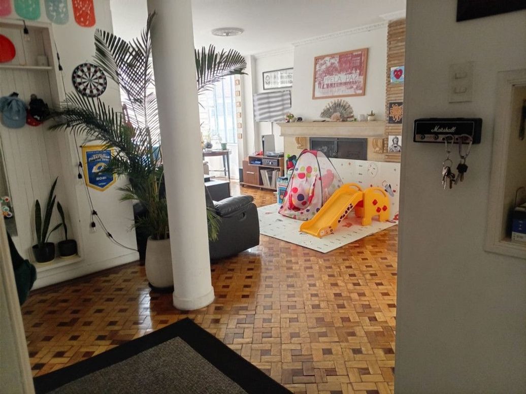 Apartamento de 4 alcobas en venta en La Salle, Bogotá, 128 m² · foto 2 de 19