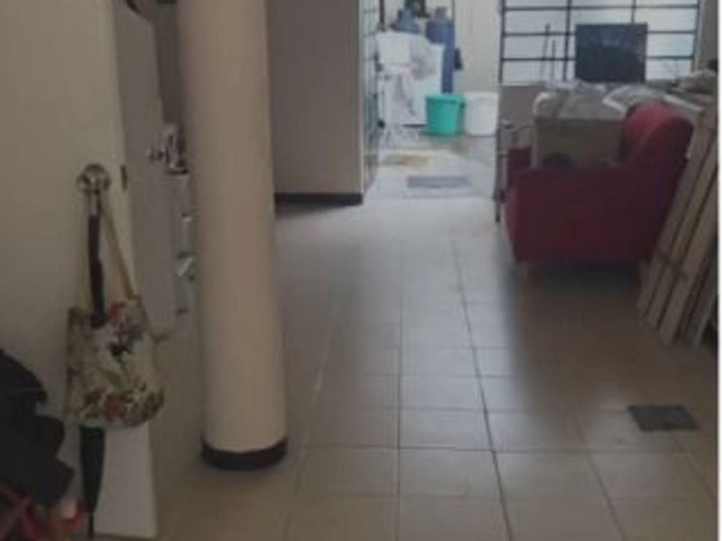 Casa de 4 alcobas en venta en Campin, Bogotá, 250 m² · foto 8 de 16