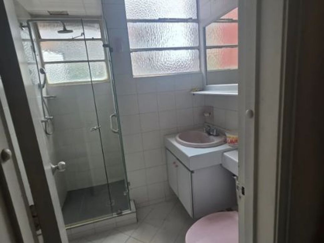Casa de 4 alcobas en venta en Campin, Bogotá, 250 m² · foto 14 de 16