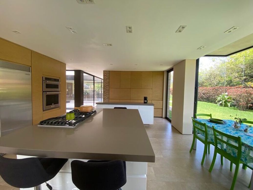 Casa de 4 alcobas en venta en La Cabrera, Bogotá, 571 m² · foto 8 de 20