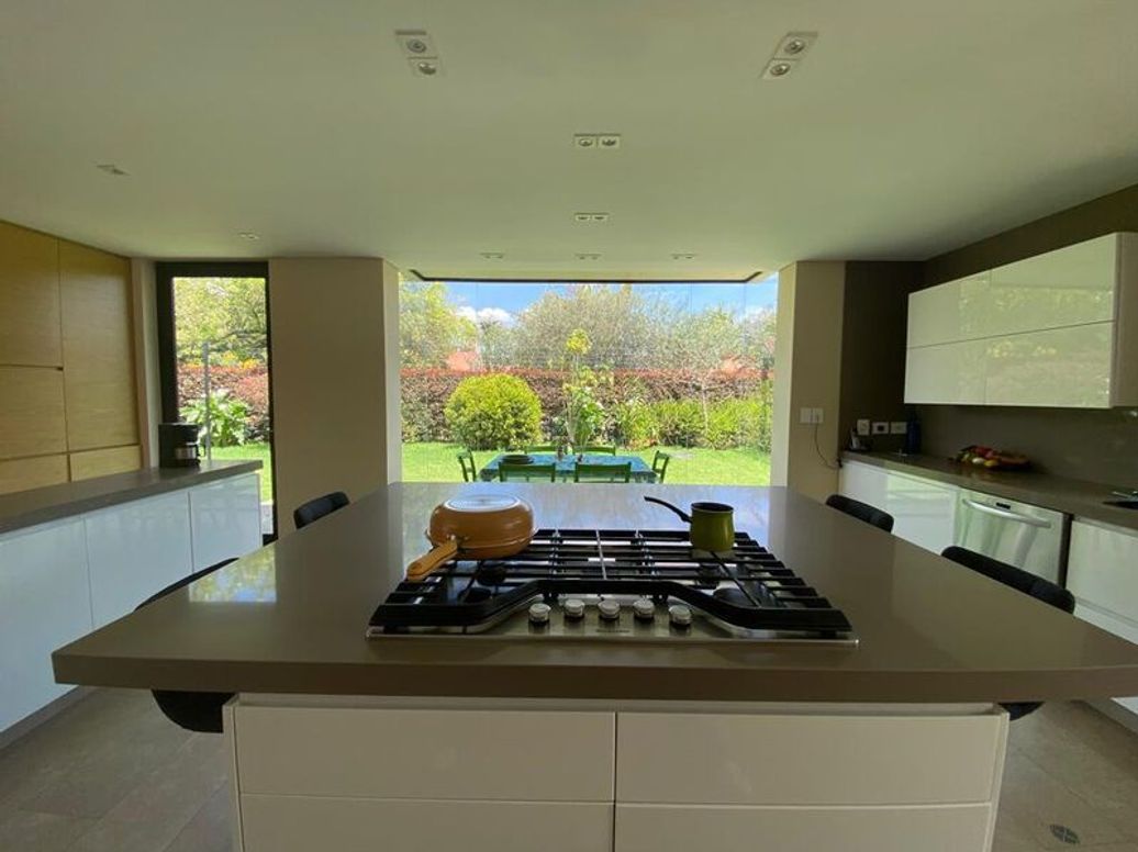 Casa de 4 alcobas en venta en La Cabrera, Bogotá, 571 m² · foto 9 de 20