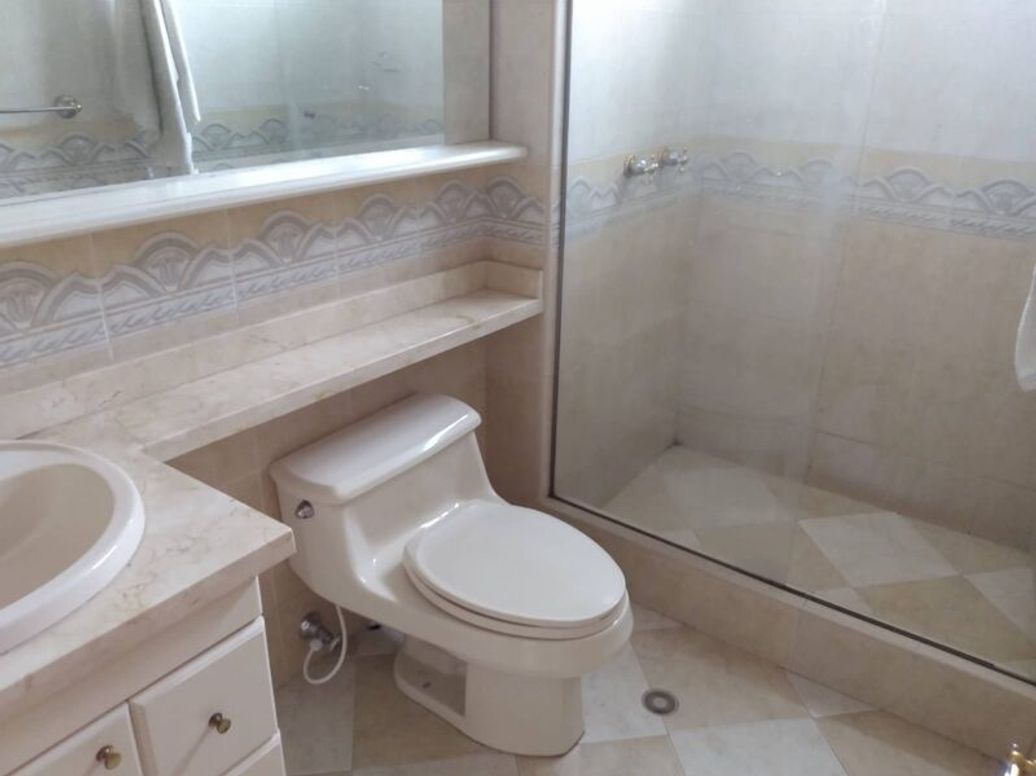 Apartamento de 3 alcobas en venta en Acacias Usaquen, Bogotá, 101 m² · foto 10 de 20