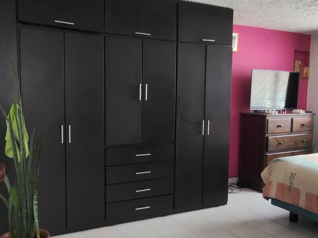 Casa de 8 alcobas en venta en Bellavista, Bogotá, 294 m² · foto 14 de 20