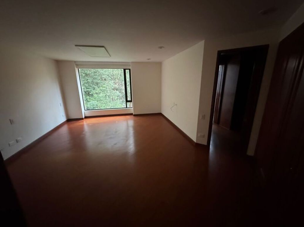 Apartamento de 3 alcobas en venta en Sierras Del Moral, Bogotá, 220 m² · foto 19 de 20