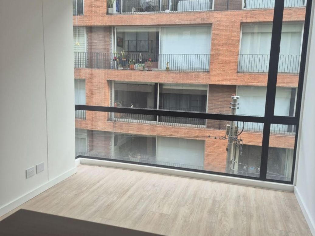 Apartamento en arriendo en San Patricio, Bogotá · foto 8 de 12