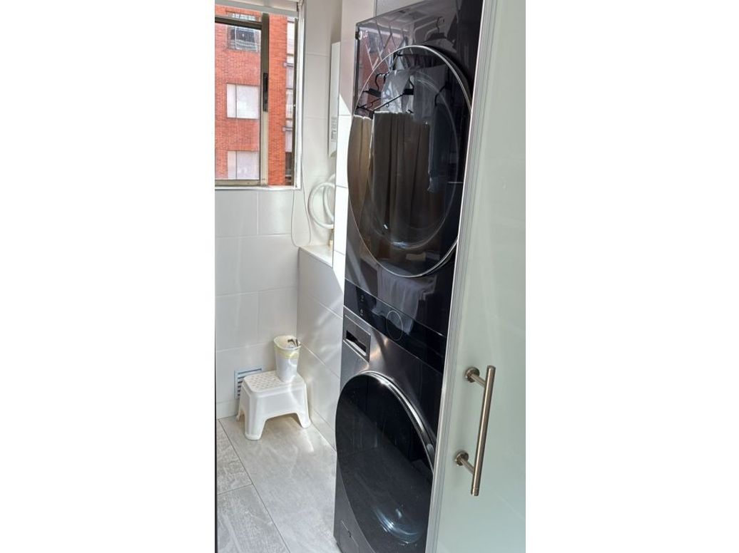 Apartamento de 2 alcobas en venta en Lago Cordoba, Bogotá, 105 m² · foto 18 de 20