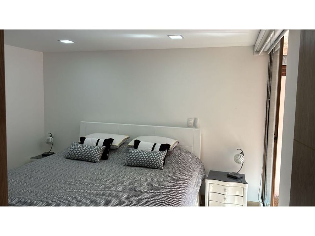 Apartamento de 2 alcobas en venta en Lago Cordoba, Bogotá, 105 m² · foto 13 de 20