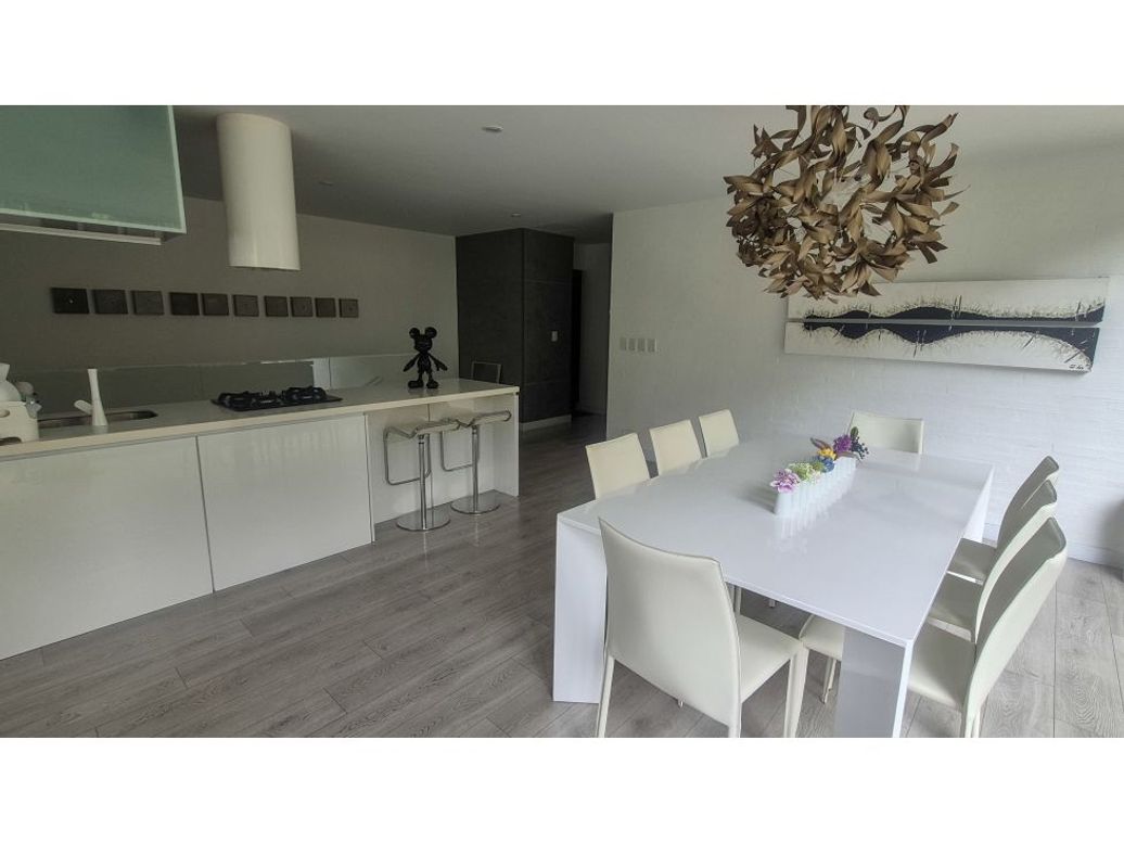 Apartamento de 3 alcobas en venta en Bosque De Pinos, Bogotá, 195 m² · foto 8 de 20