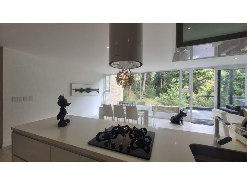 Apartamento de 3 alcobas en venta en Bosque De Pinos, Bogotá, 195 m² · foto 15 de 20