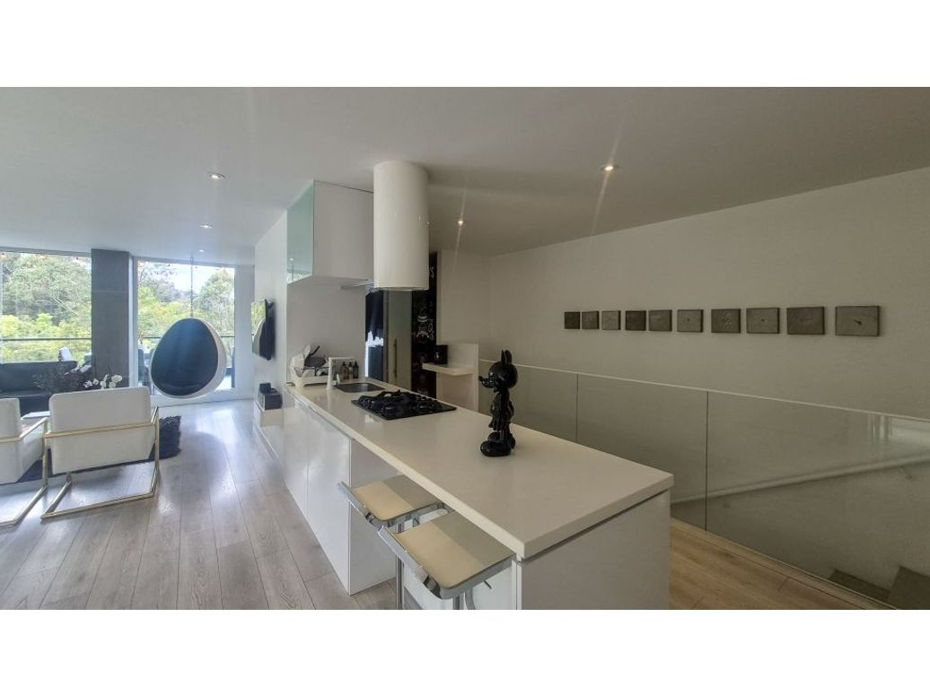 Apartamento de 3 alcobas en venta en Bosque De Pinos, Bogotá, 195 m² · foto 9 de 20