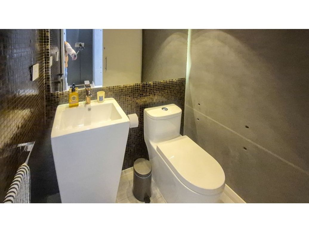 Apartamento de 3 alcobas en venta en Bosque De Pinos, Bogotá, 195 m² · foto 14 de 20