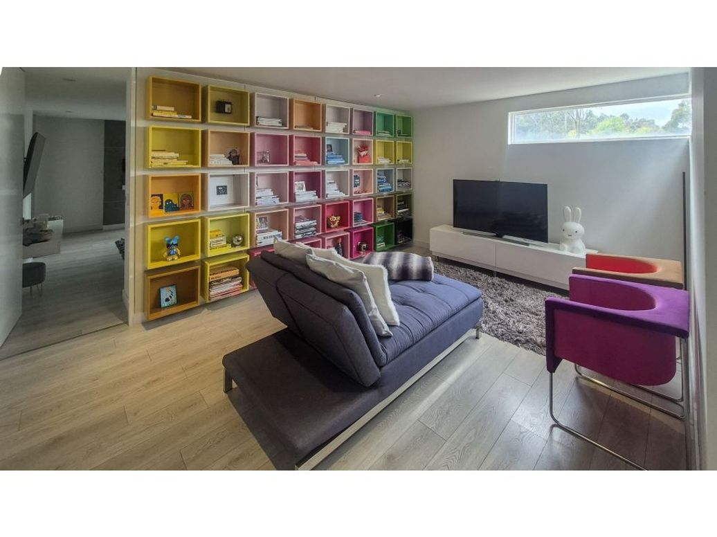 Apartamento de 3 alcobas en venta en Bosque De Pinos, Bogotá, 195 m² · foto 16 de 20