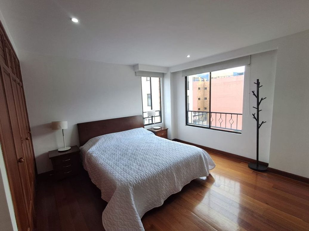 Apartamento de 5 alcobas en venta en San Patricio, Bogotá, 378 m² · foto 9 de 20