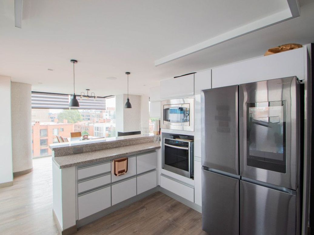 Apartamento de 3 alcobas en venta en Santa Barbara Occidental, Bogotá, 160 m² · foto 5 de 20