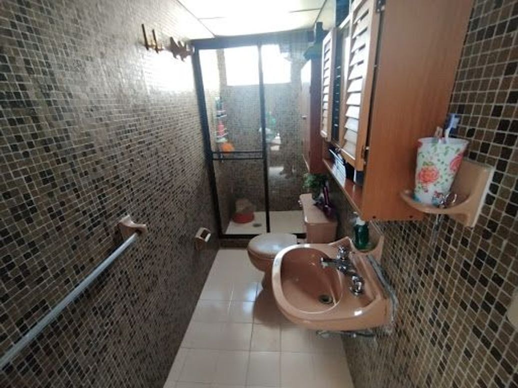 Casa de 4 alcobas en venta en La Soledad, Bogotá, 196 m² · foto 16 de 20