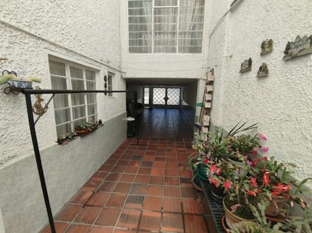 Casa de 4 alcobas en venta en La Soledad, Bogotá, 196 m² · foto 17 de 20