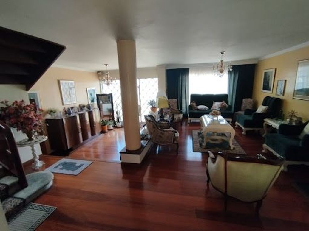 Casa de 4 alcobas en venta en La Soledad, Bogotá, 196 m² · foto 4 de 20
