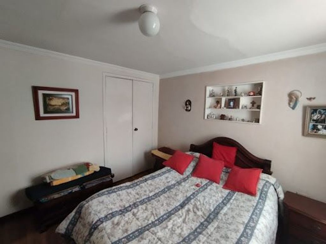 Casa de 4 alcobas en venta en La Soledad, Bogotá, 196 m² · foto 8 de 20
