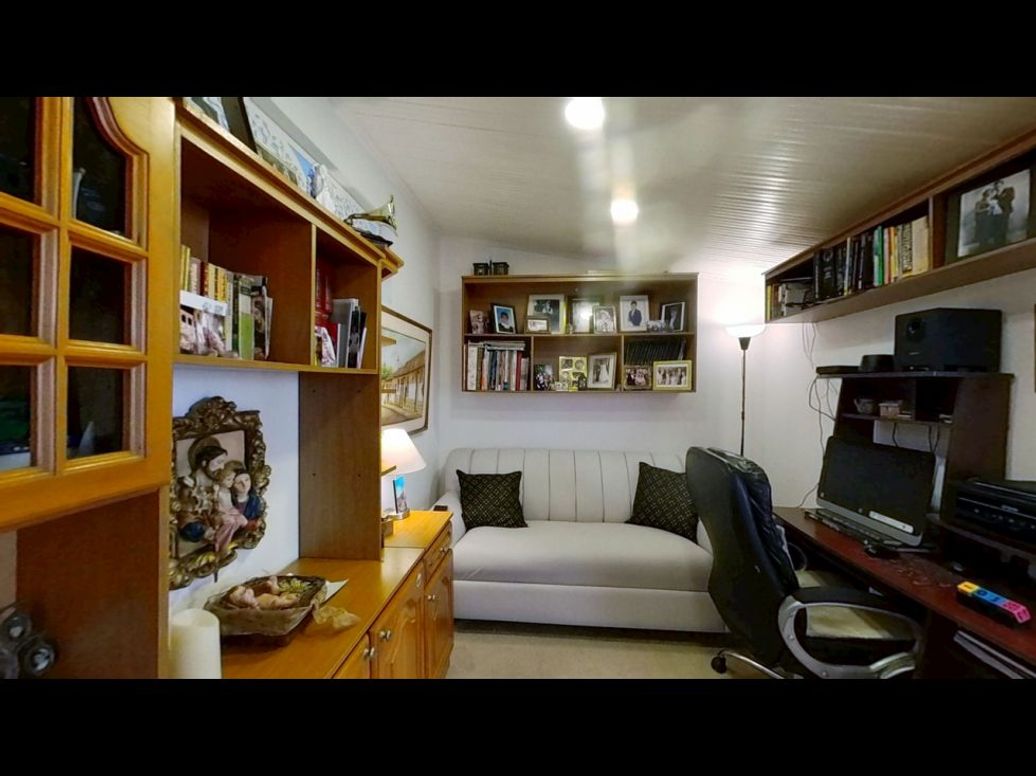 Casa de 4 alcobas en venta en Las Ferias, Bogotá, 157 m² · foto 16 de 20